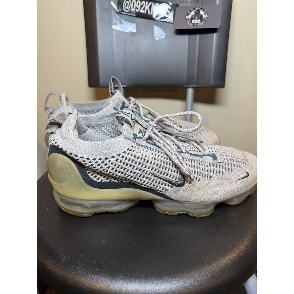 Nike Air VaporMax 2021 FK SE Light Bone Atomic Teal Size 9.5 Mens Used No Box